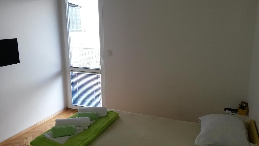 Apartmani Draskovic Petrovac Luaran gambar
